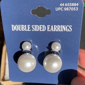 🍭4/$20 New faux pearl double sided earrings